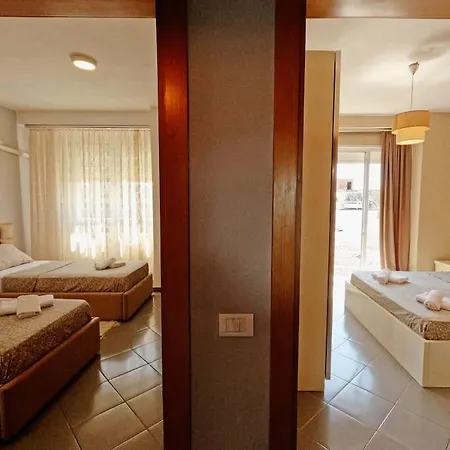 The Modern Pad By Pikhost Appartement *